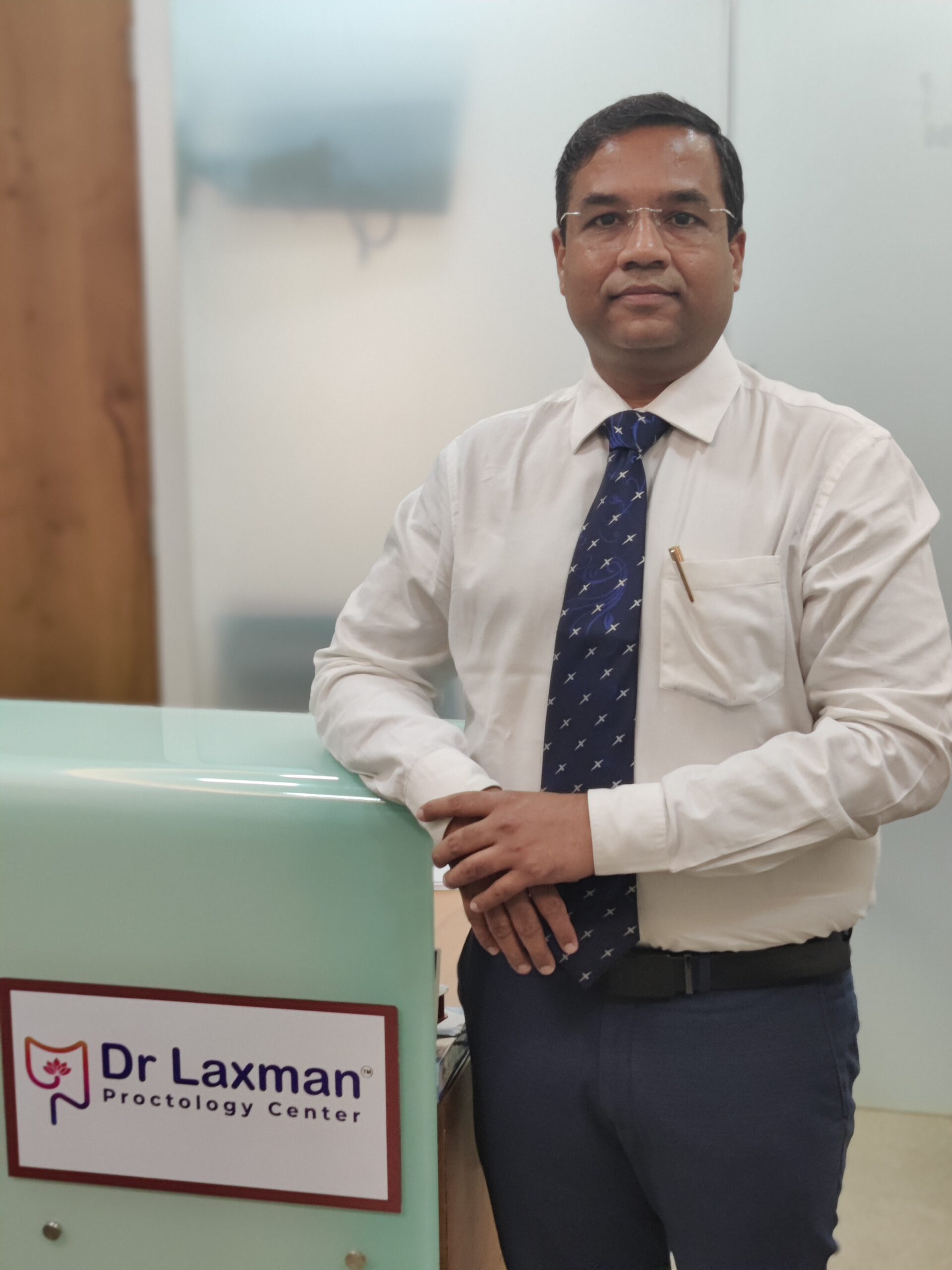 best colorectal surgeon in mumbai